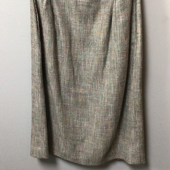 Vintage Grey/Black Tweed Jacket/Skirt Suit with pastel color flecks - Picture 4 of 11